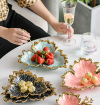 Maple Leaf Creative Plate