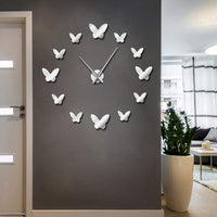 3D Reflective Butterfly Clock
