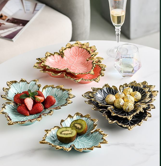 Maple Leaf Creative Plate